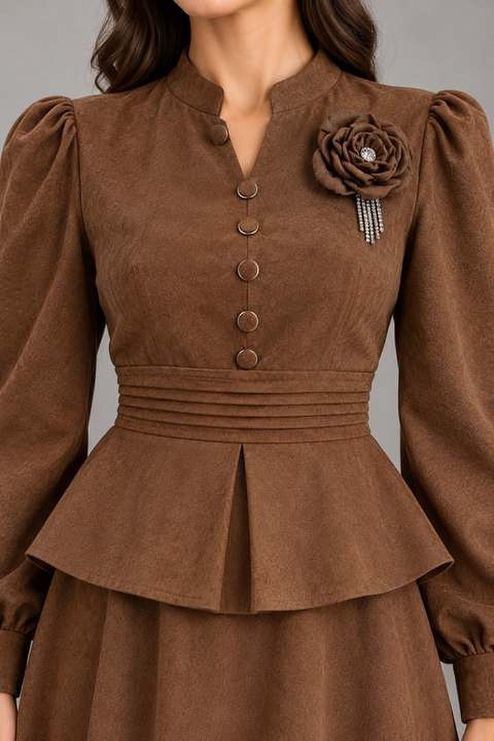 Gül Broşlu Peplum Takım — görsel 3