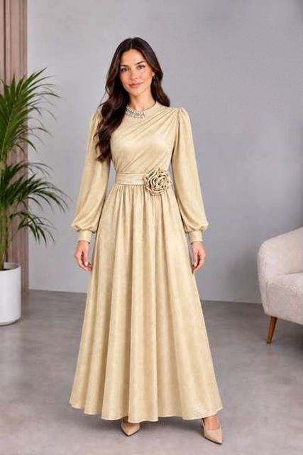 Drapeli Gül Kemerli Elbise